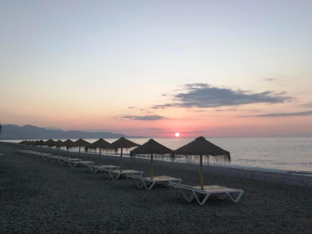 Apartmán Escapada Familiar En Torrox Costa A 100M De La Playa, Vistas Al Mar Y Parking Gratis Exteriér fotografie